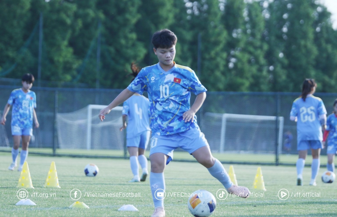U17 nữ Việt Nam sẵn sàng cho trận đấu quyết định.