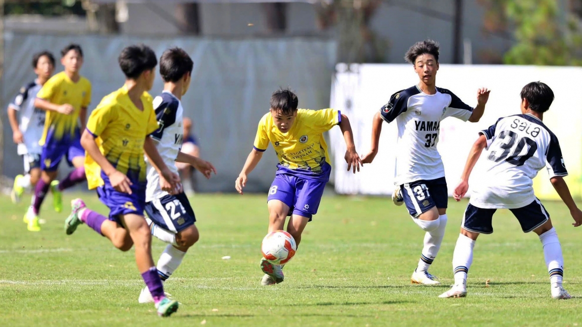 U14 Hà Nội vào bán kết Festival bóng đá quốc tế U14 Gia Lai 2026 sau trận thắng hủy diệt đại diện đến từ Nhật Bản. (Ảnh: Bóng đá trẻ Hà Nội)