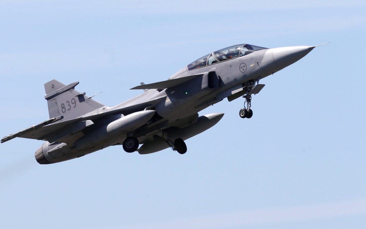 Tiêm kích Gripen. Ảnh: Reuters.