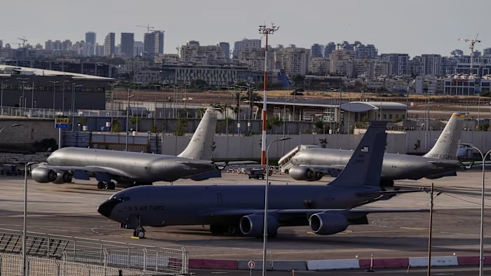 Máy bay của Không quân Mỹ đậu tại sân bay Ben Gurion của Israel, ngày 19/5/2026. Ảnh: Reuters