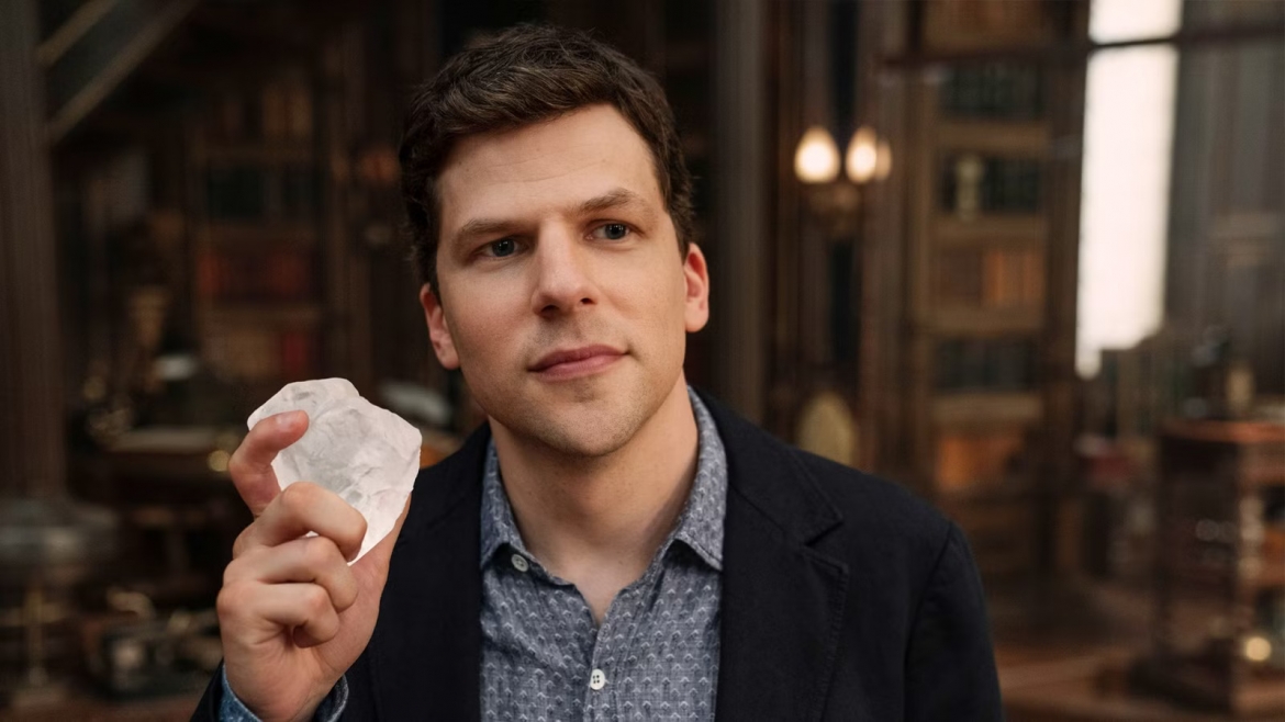 Tài tử “Now You See Me” Jesse Eisenberg sẽ góp giọng trong phim.