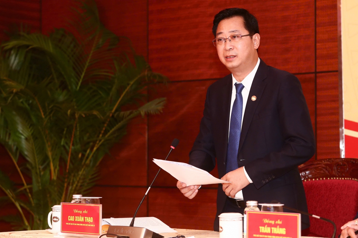Ông Cao Xuân Thạo - Phó Chủ tịch Ủy ban Trung ương MTTQ Việt Nam trả lời báo chí