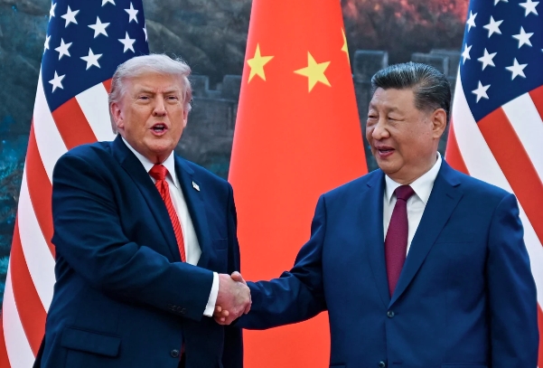 Tổng thống Mỹ Donald Trump và Chủ tịch Tập Cận Bình trong cuộc gặp thượng đỉnh ngày 14/5. Ảnh: Getty