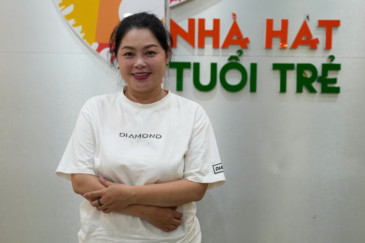 Diễn viên Thanh Tú cho biết cuộc đời chị trải qua quá nhiều gian truân nên không cho phép mình yếu đuối quá lâu.