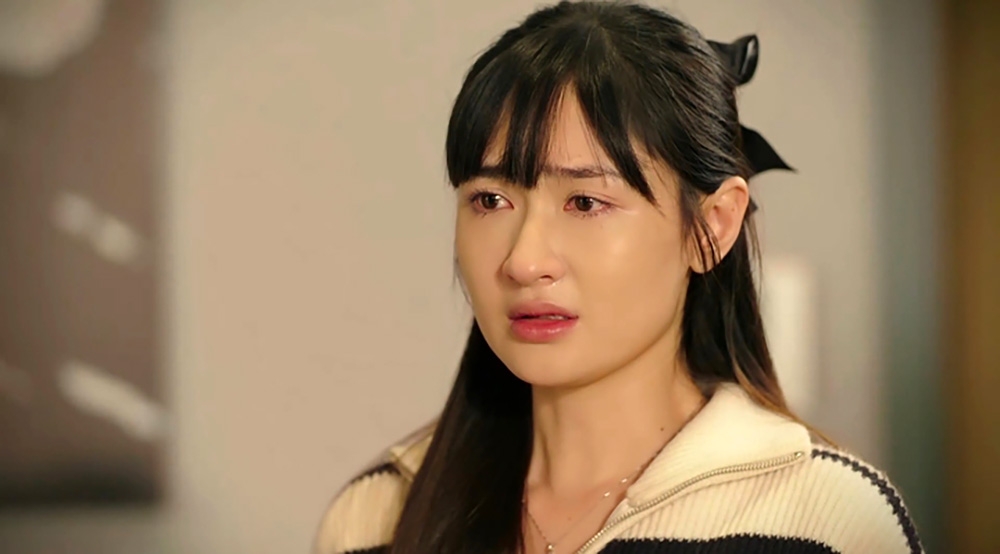 Ngọc Thủy gây chú ý khi vào vai Trang trong bộ phim “Bước chân vào đời”.