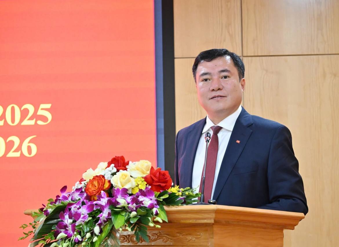 Thứ trưởng Bộ Công Thương Nguyễn Sinh Nhật Tân