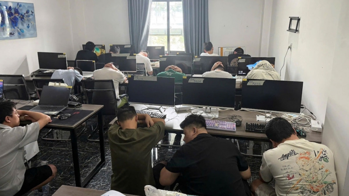 Máy móc, thiết bị được nhóm đối tượng lắp đặt (ảnh: ĐC)