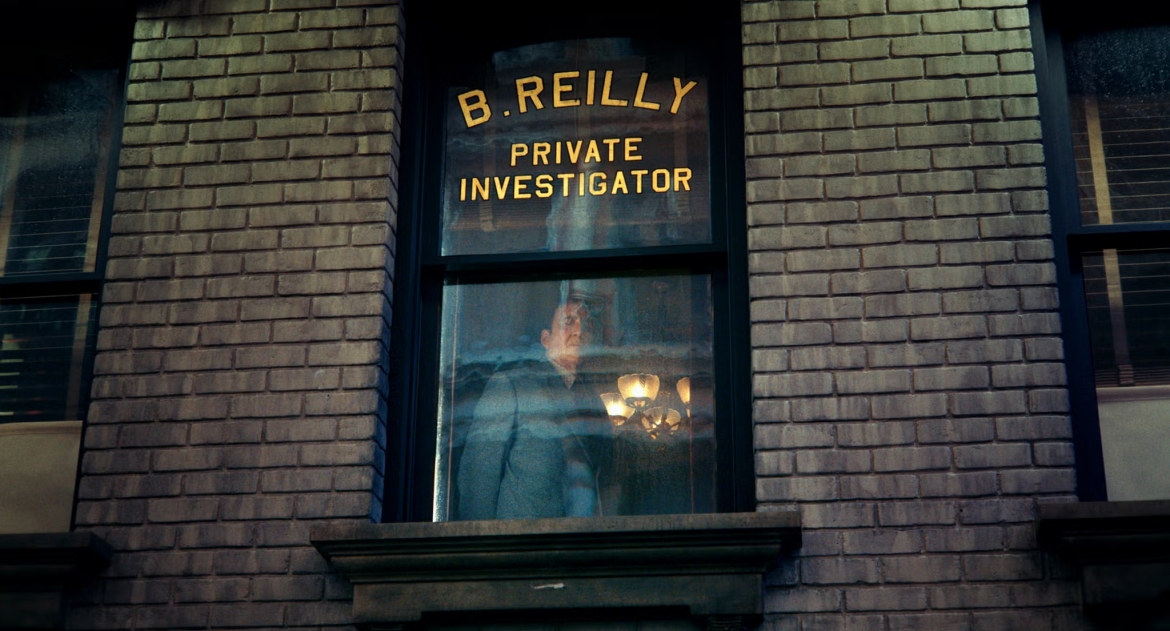 Nicolas Cage gây chú ý khi hóa thân thành thám tử Ben Reilly trong bối cảnh New York những năm 1930.