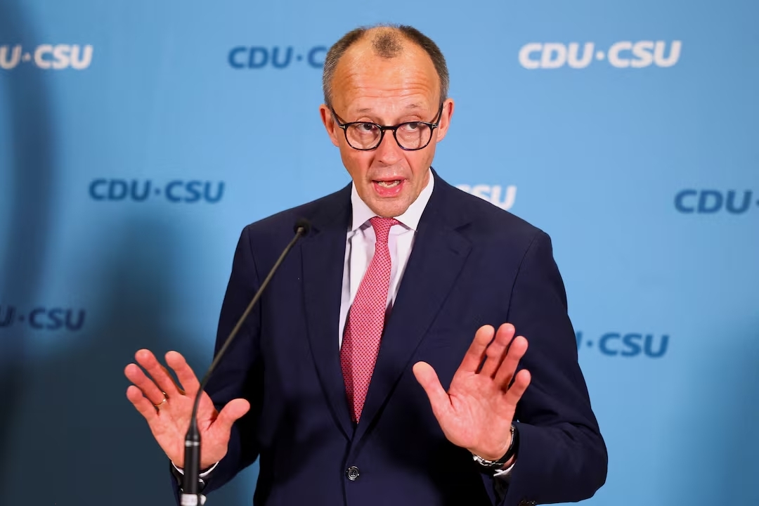 Nước Đức sau một năm dưới thời ông Friedrich Merz đang đứng trước một ngã rẽ nguy hiểm - Ảnh: Reuters