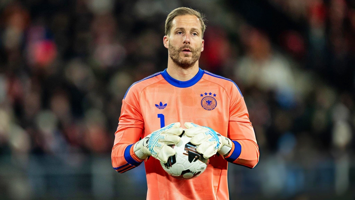 Thủ môn Oliver Baumann (số áo 12) - Hoffenheim