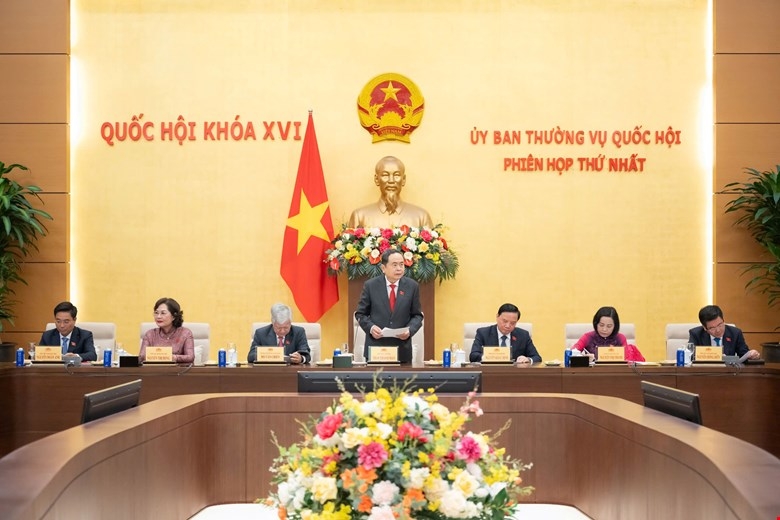 Phiên họp thứ Nhất của Ủy ban Thường vụ Quốc hội khoá XVI. Ảnh: Quốc hội
