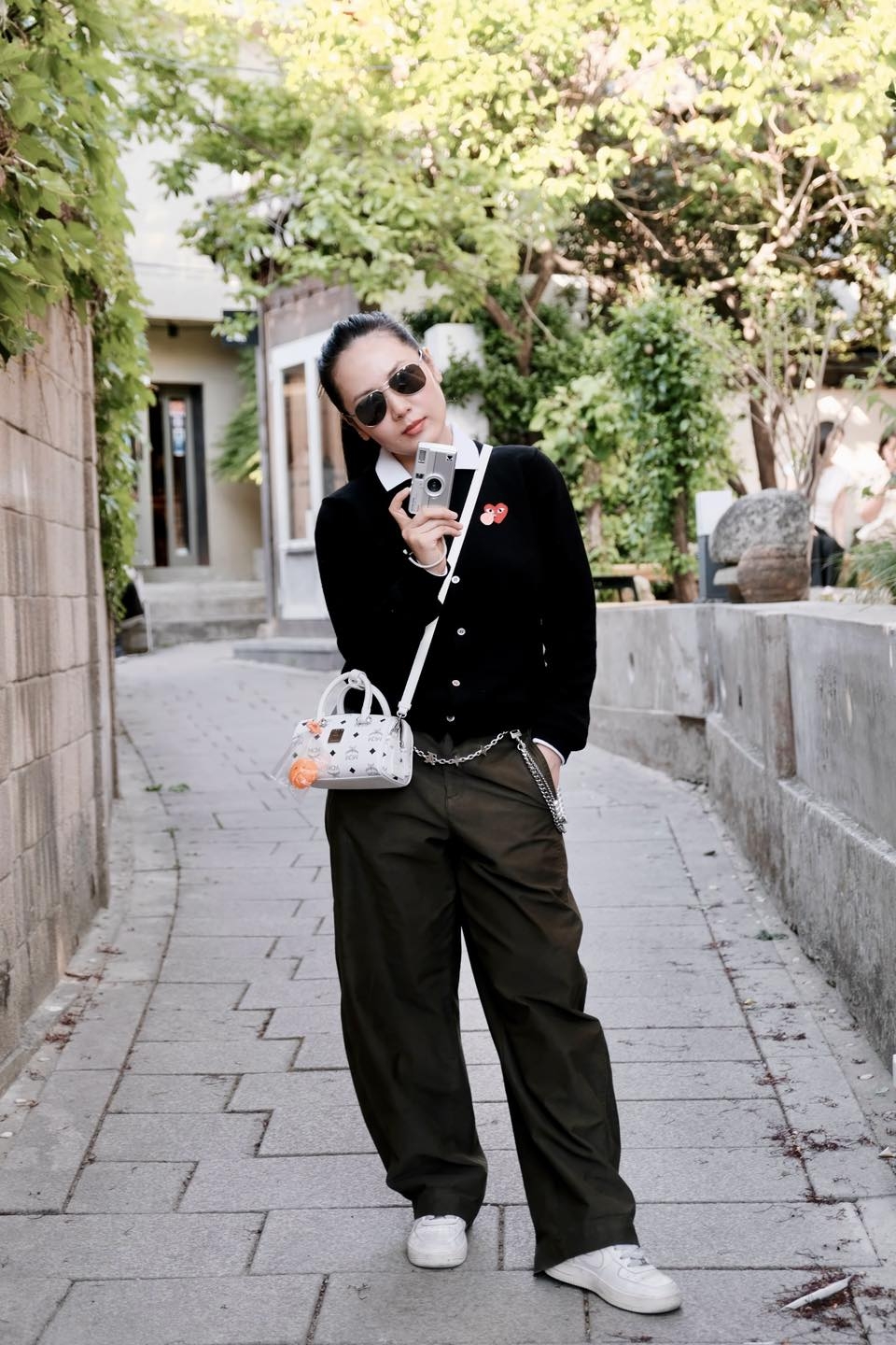 Phương Linh hôm nay “Cool ngầu” trong bộ ảnh du lịch mới.