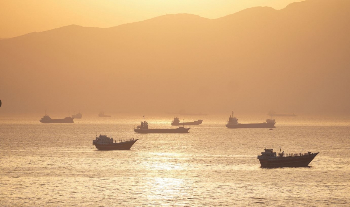 Eo biển Hormuz. Ảnh: AP
