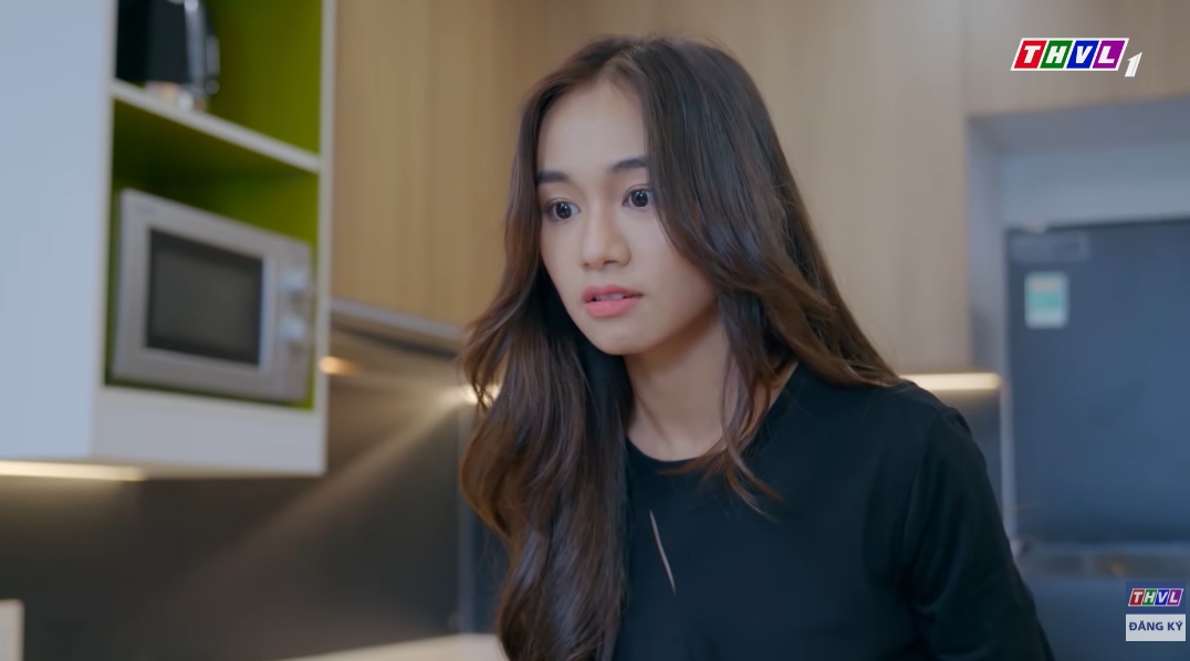 Khán giả hả hê khi thấy cặp "mèo mả gà đồng" tự hại lẫn nhau