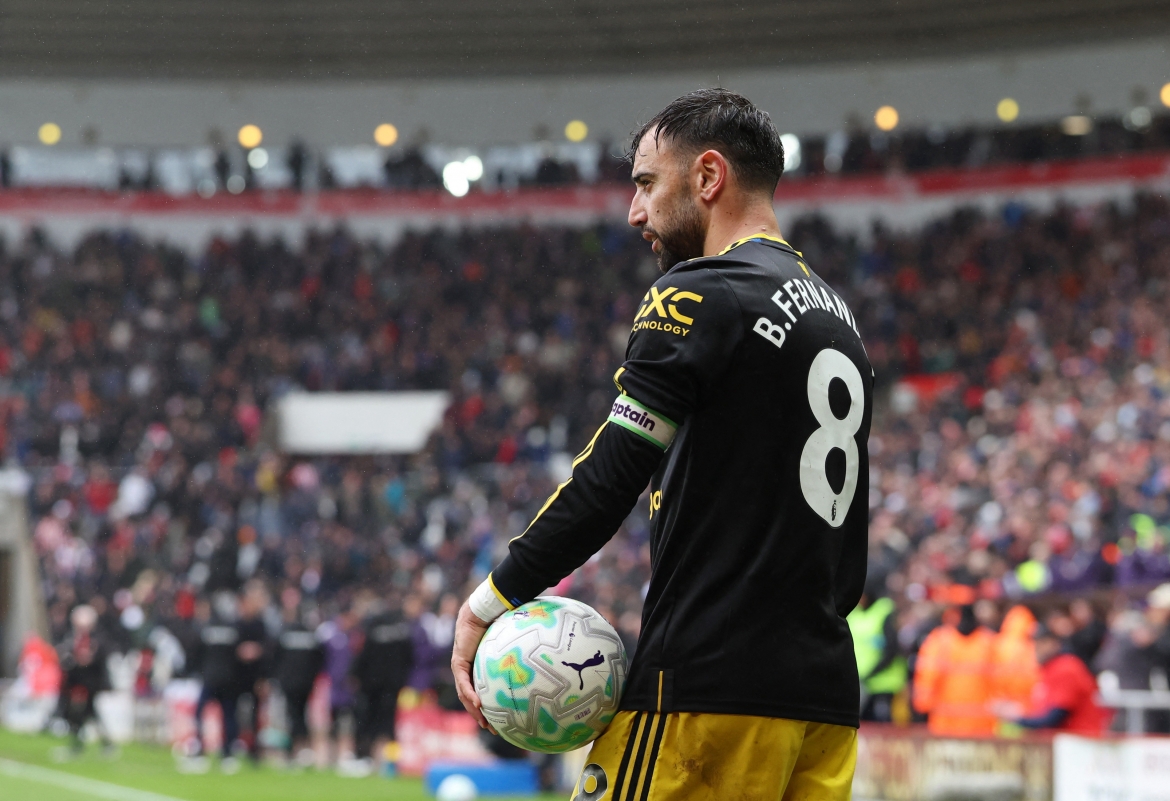 Bruno Fernandes vẫn chưa thể cán mốc 20 kiến tạo ở Ngoại hạng Anh mùa này. (Ảnh: Reuters)