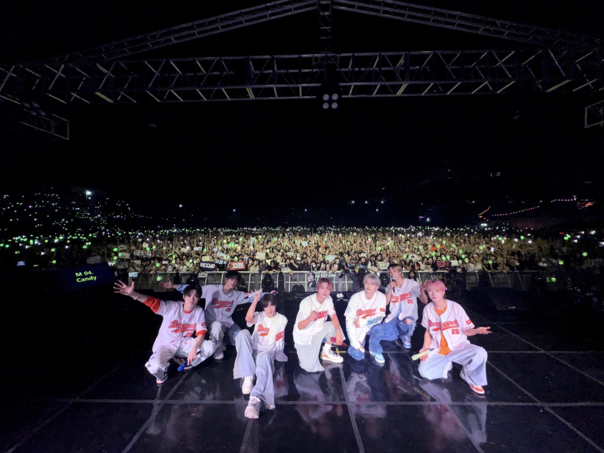 Nhóm nhạc K-pop NCT DREAM biểu diễn tại lễ hội Đại học Dongguk vào năm 2025. Nguồn: X/NCT DREAM.