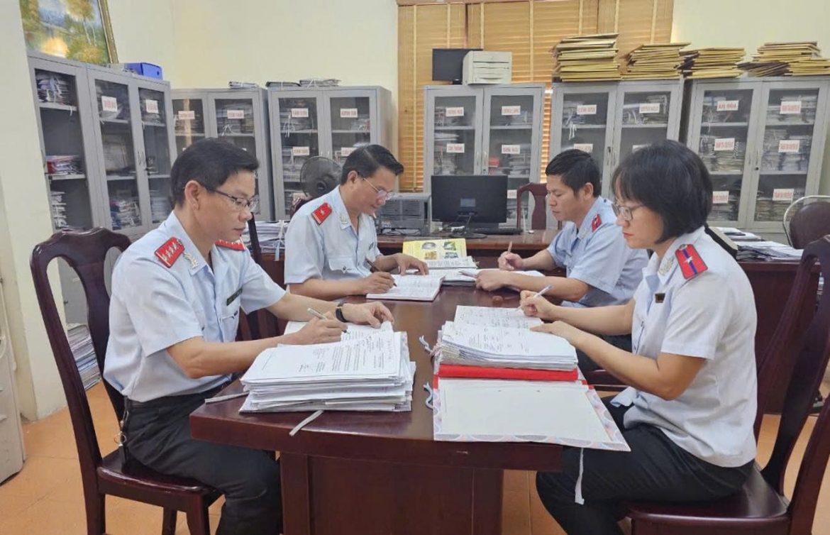 Nghị định 184 phân định rõ thẩm quyền của các cơ quan thanh tra trong việc xử lý các vụ việc có dấu hiệu tham nhũng. Ảnh minh họa
