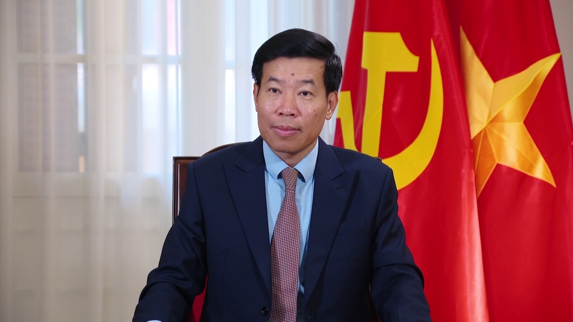 Thứ trưởng Bộ Ngoại giao Nguyễn Mạnh Cường.