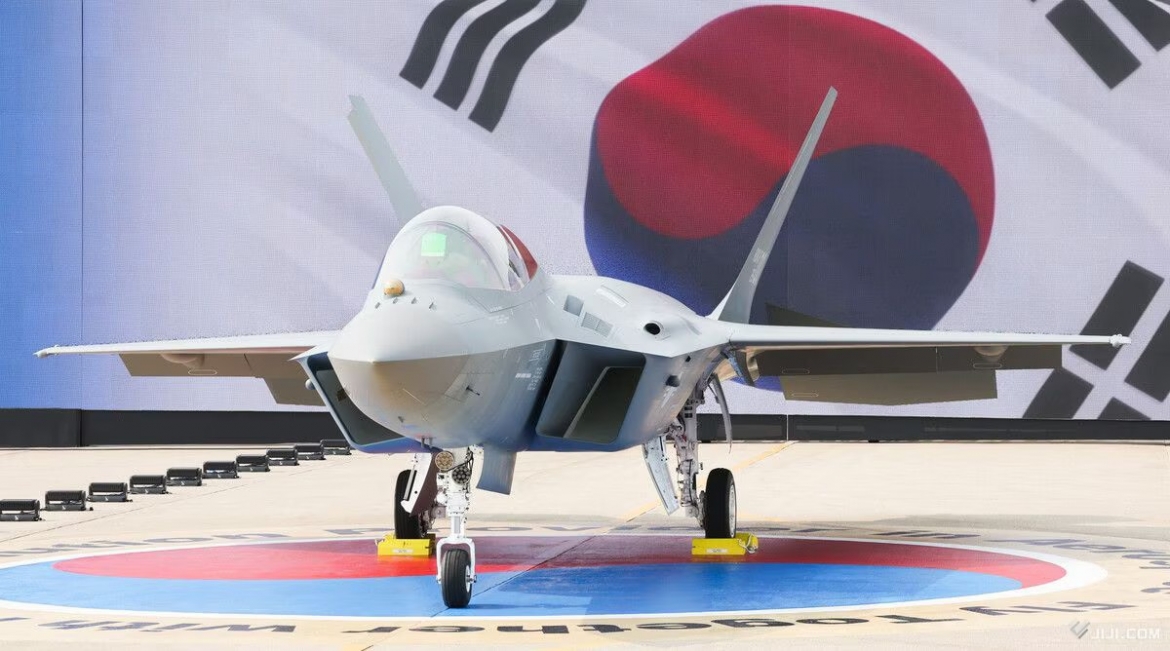 Tiêm kích KF-21 của Hàn Quốc. Ảnh Jiji Press