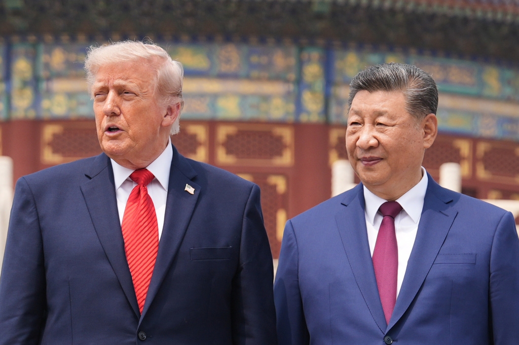 Tổng thống Mỹ Donald Trump và Chủ tịch Trung Quốc Tập Cận Bình. Ảnh: AP