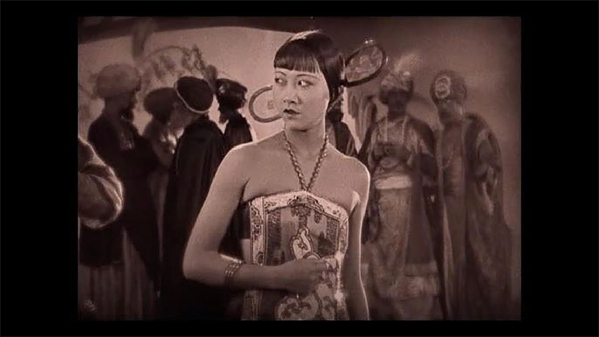 Anna May Wong là một vật huyền thoại tiên phong từ những ngày đầu điện ảnh, là biểu tượng của Hollywood.