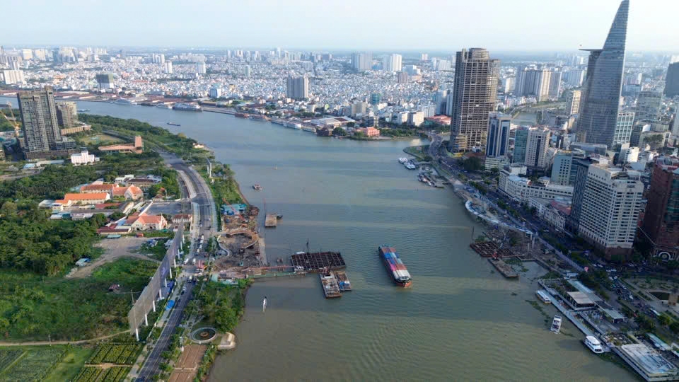 Tổ Biên tập đang đề xuất đưa vào dự thảo gần 300 thẩm quyền (ảnh minh hoạ)
