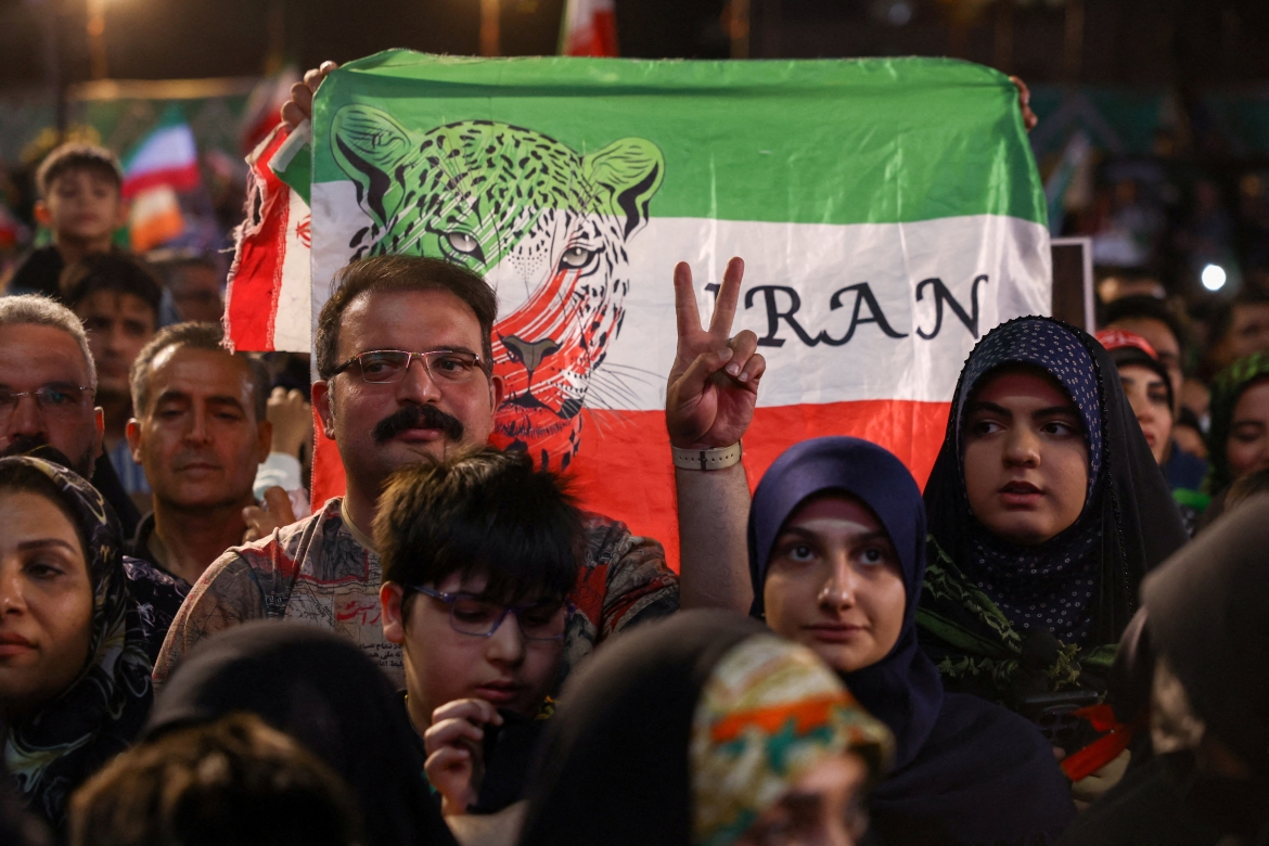 Lễ tiễn đội tuyển bóng đá quốc gia Iran lên đường tham dự World Cup 2026. Ảnh: Reuters