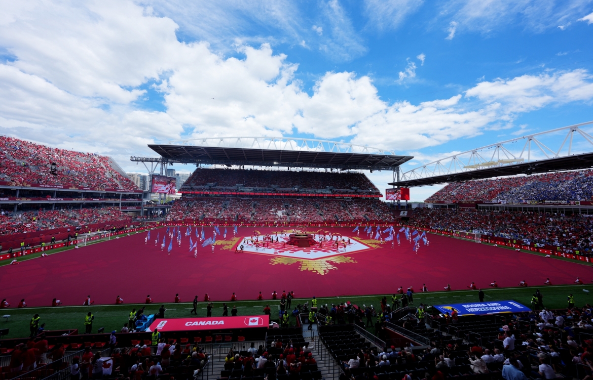 Quang cảnh lễ khai mạc trên sân vận động Toronto. (Ảnh: Reuters)