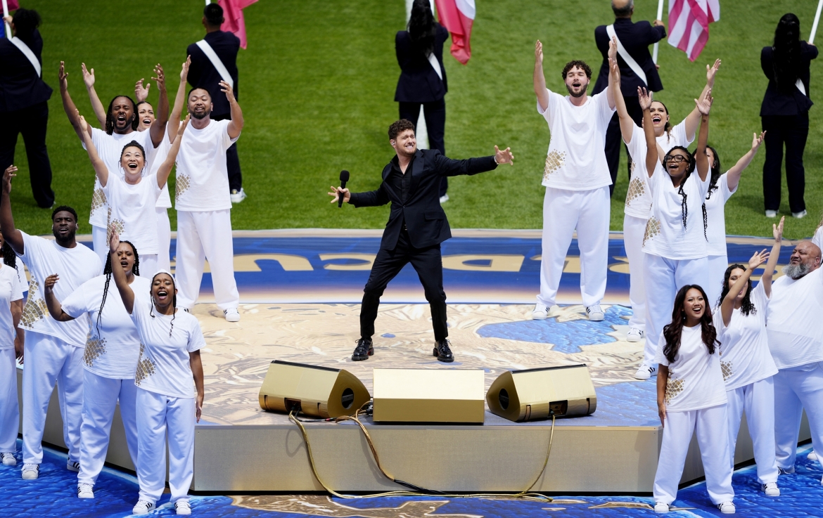 Michael Bublé là nghệ sĩ được mong chờ bậc nhất trong lễ khai mạc World Cup 2026 tại Canada. (Ảnh: Reuters)