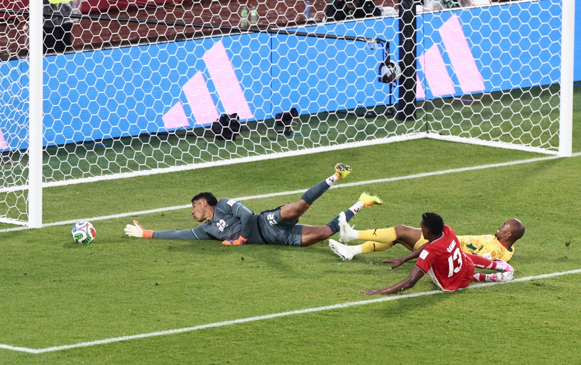 Ghana suýt mở tỷ số trước Panama. (Ảnh: Reuters)