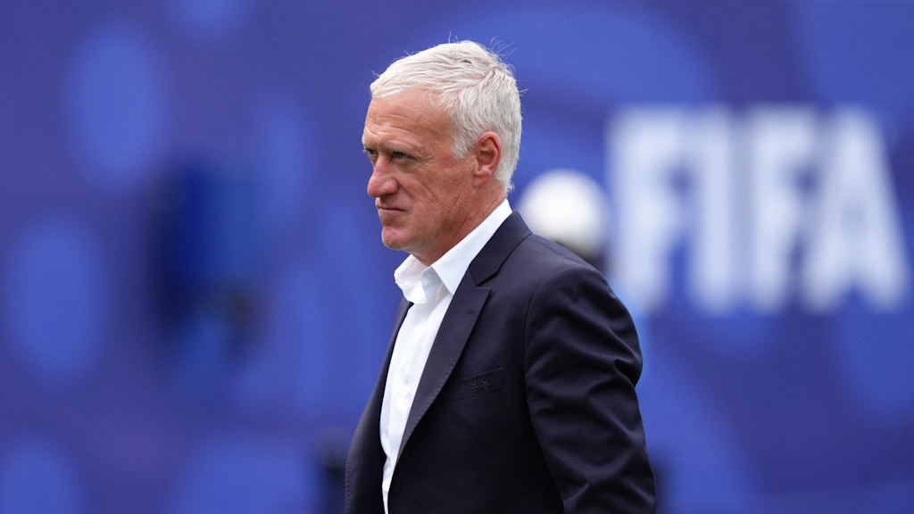HLV Deschamps tạm rời World Cup 2026 (Ảnh: Reuters)