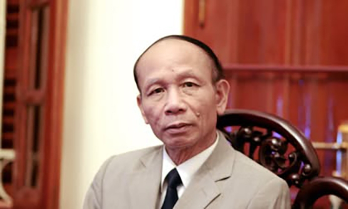 Dịch giả Lê Bá Thự