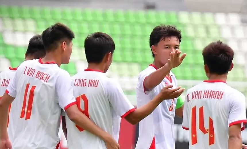 U19 Việt Nam có màn trình diễn bùng nổ trước U19 Myanmar. (Ảnh: BTC)