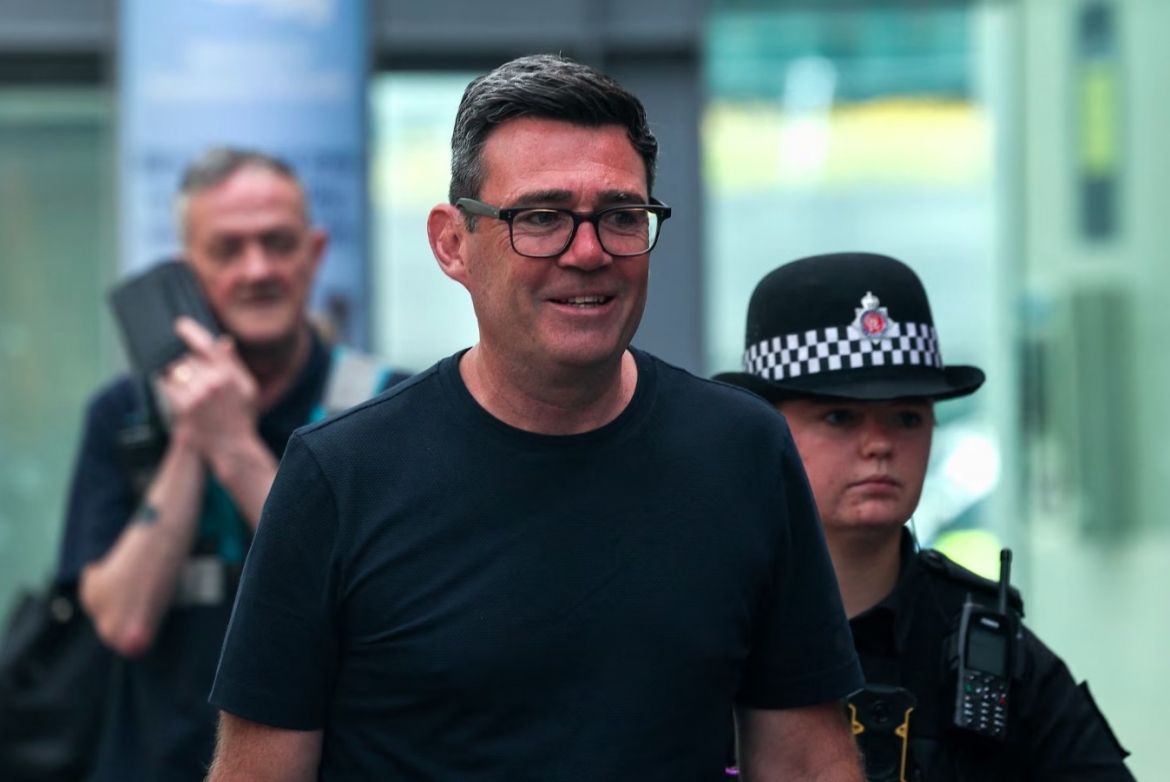 Triển vọng "đưa nước Anh trở lại đúng hướng" của ông Andy Burnham là khả thi nhưng sẽ tiến triển theo lộ trình chậm và thận trọng. Ảnh: Reuters
