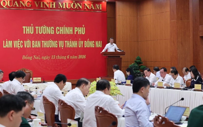 Thủ tướng Chính phủ Lê Minh Hưng làm việc với Ban Thường vụ Thành ủy Đồng Nai (Ảnh: Chinhphu.vn)