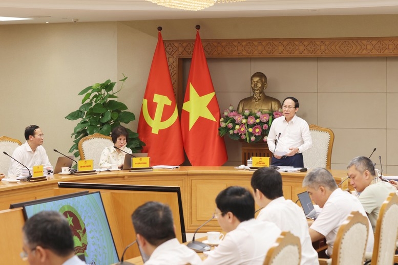 Phó Thủ tướng Lê Tiến Châu chủ trì cuộc họp. Ảnh: VGP/Thu Sa