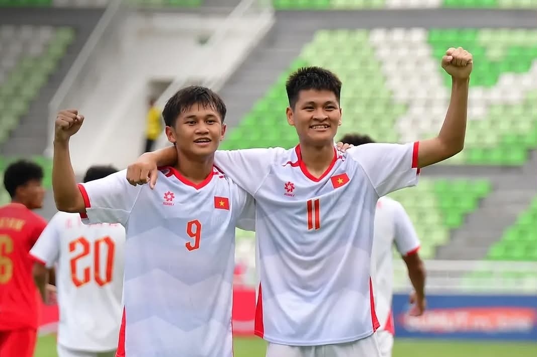 U19 Việt Nam tiếp tục có thêm bàn thắng ở đầu hiệp 2. (Ảnh: BTC)