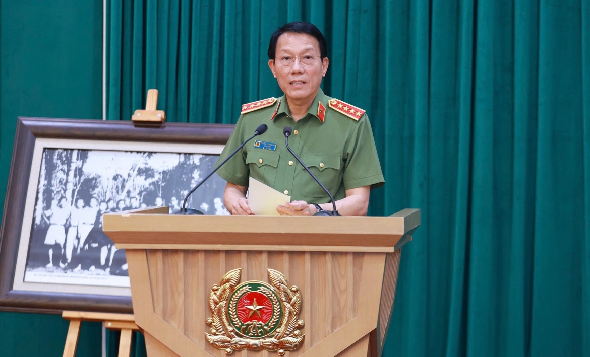 Đại tướng Lương Tam Quang, Ủy viên Bộ Chính trị, Bộ trưởng Bộ Công an phát biểu tại buổi lễ. 