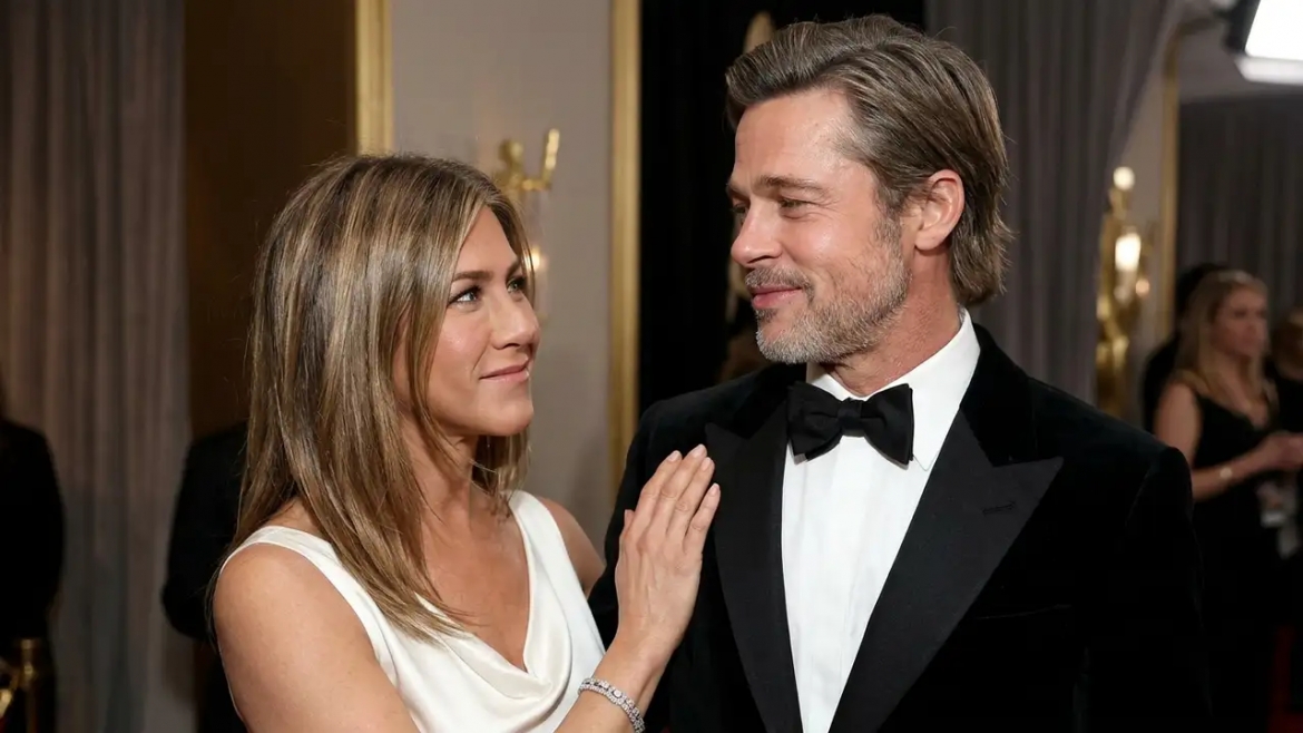 Dù đã chia tay từ năm 2005, câu chuyện tình của Brad Pitt và Jennifer Aniston vẫn nhận được sự quan tâm lớn từ công chúng