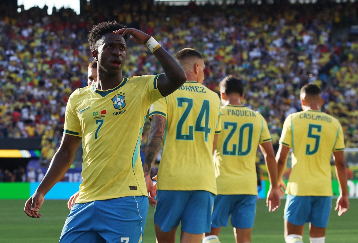 Vinicius Júnior ghi bàn giúp Brazil hòa Morocco 1-1. (Ảnh: Reuters)