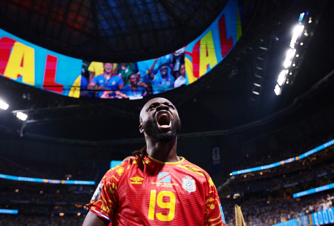 Mayele nâng tỷ số lên 2-1 cho CHDC Congo ở phút 78. (Ảnh: Reuters)