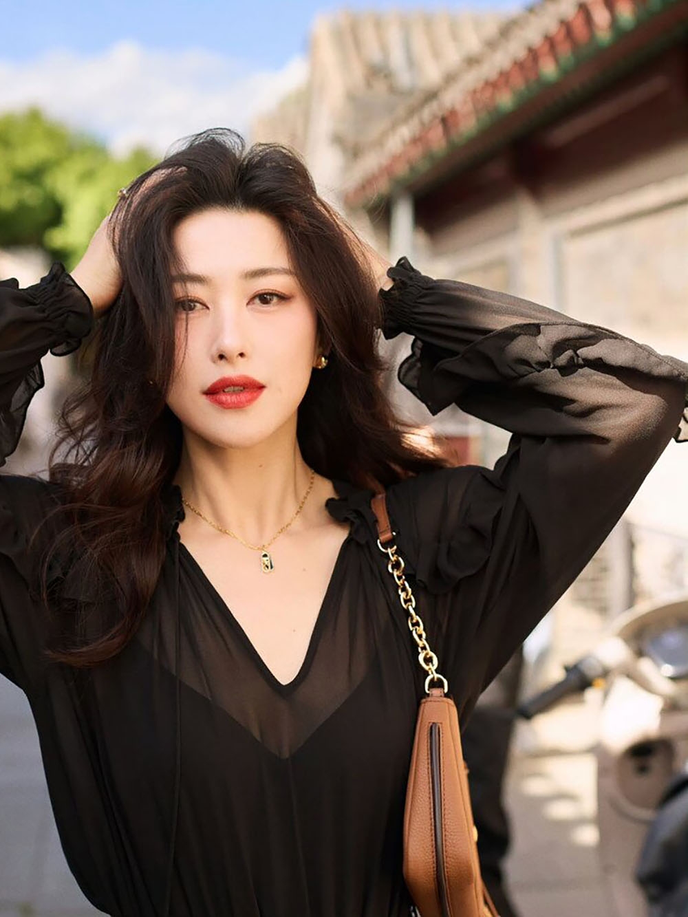 Tuy nhiên, cả Chu Châu lẫn Trần Sở Hà đều chưa từng xác nhận chuyện tình cảm. Sau khi chương trình kết thúc, tin đồn cũng dần lắng xuống.