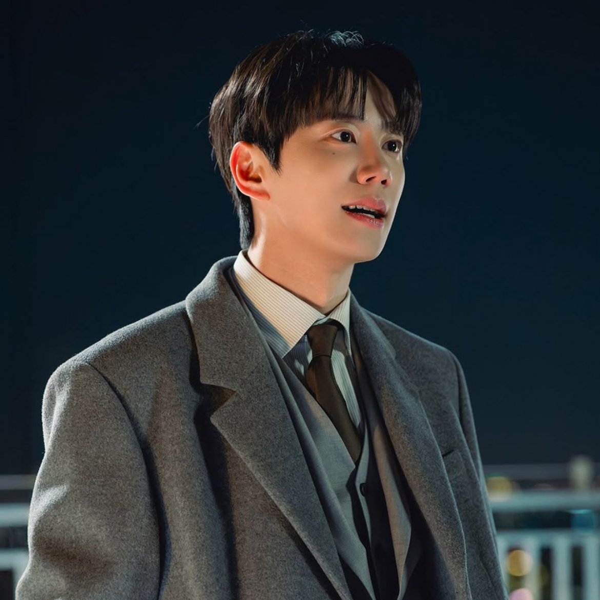 Lee Jun Young từng bị nghi ngờ vì xuất thân idol