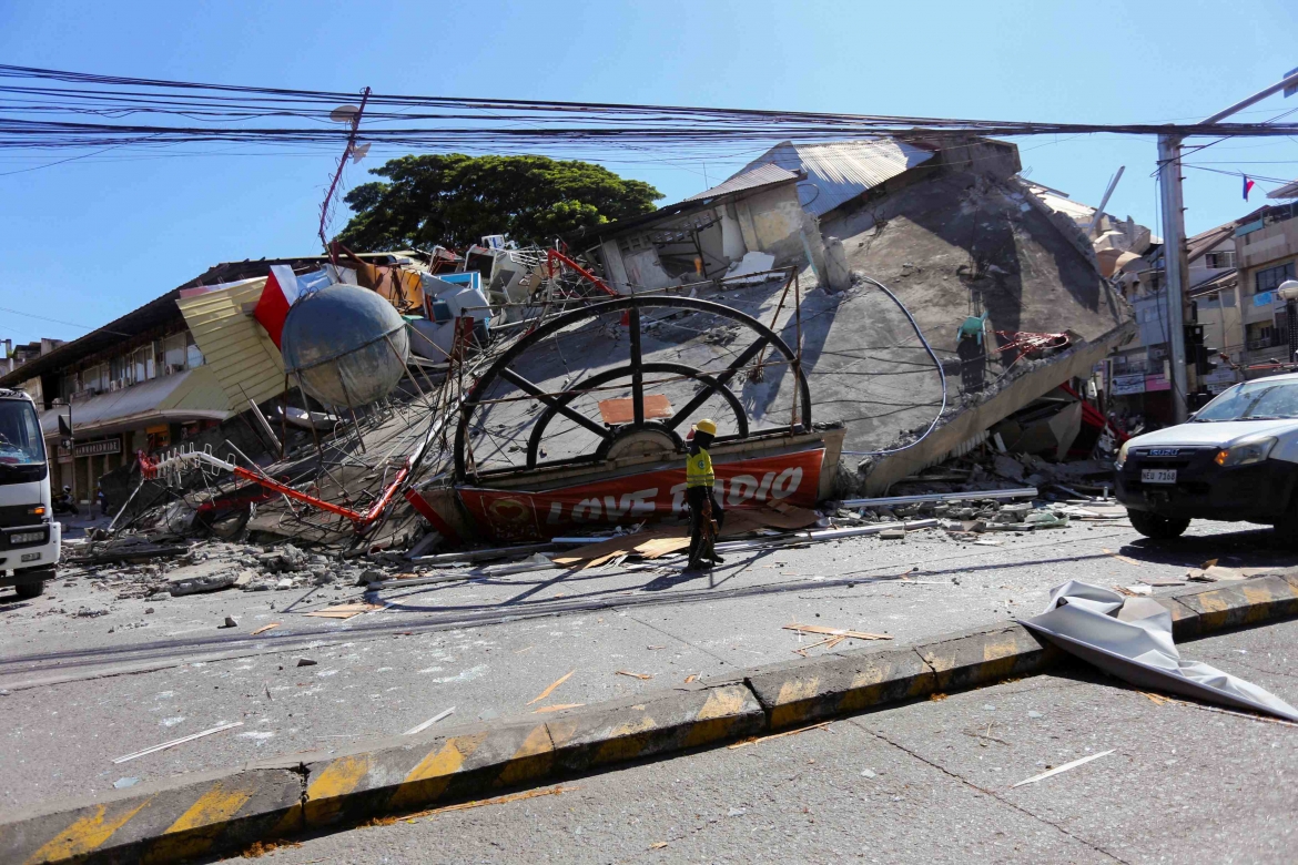 Trận động đất mạnh 7,8 độ xảy ra tại Mindanao, Philippines hôm 8/6 (Ảnh: Reuters)