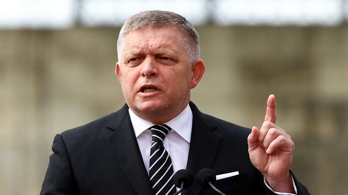 Thủ tướng Slovakia Robert Fico - Ảnh: Reuters