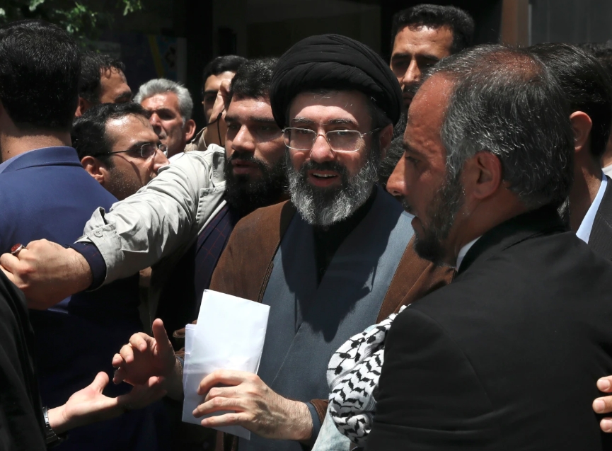 Đại giáo chủ Iran Mojtaba Khamenei. Ảnh: AP