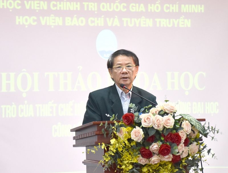 GS.TS Dương Xuân Ngọc, Ủy viên Hội đồng khoa học Học viện Chính trị Quốc gia Hồ Chí Minh, nguyên Phó Giám đốc Học viện Báo chí Tuyên truyền