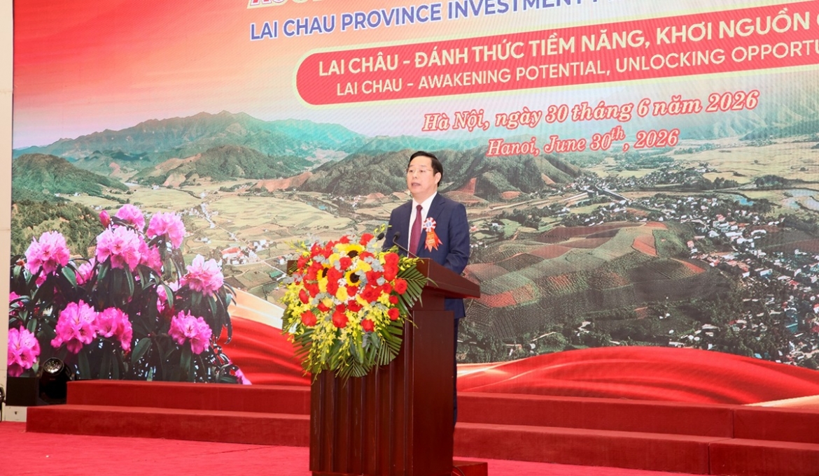 Ông Hà Quang Trung, Chủ tịch UBND tỉnh Lai Châu phát biểu khai mạc hội nghị