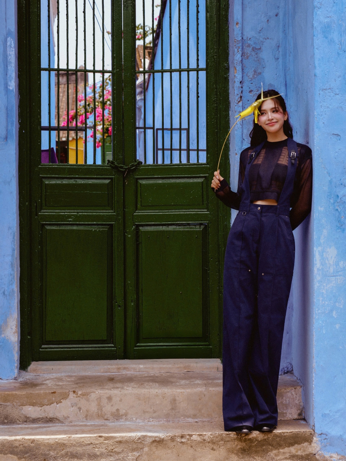 Mỗi lần xuất hiện, nàng hậu đều nhận được nhiều lời khen về nhan sắc, thần thái cùng sự biến hóa linh hoạt trong phong cách.