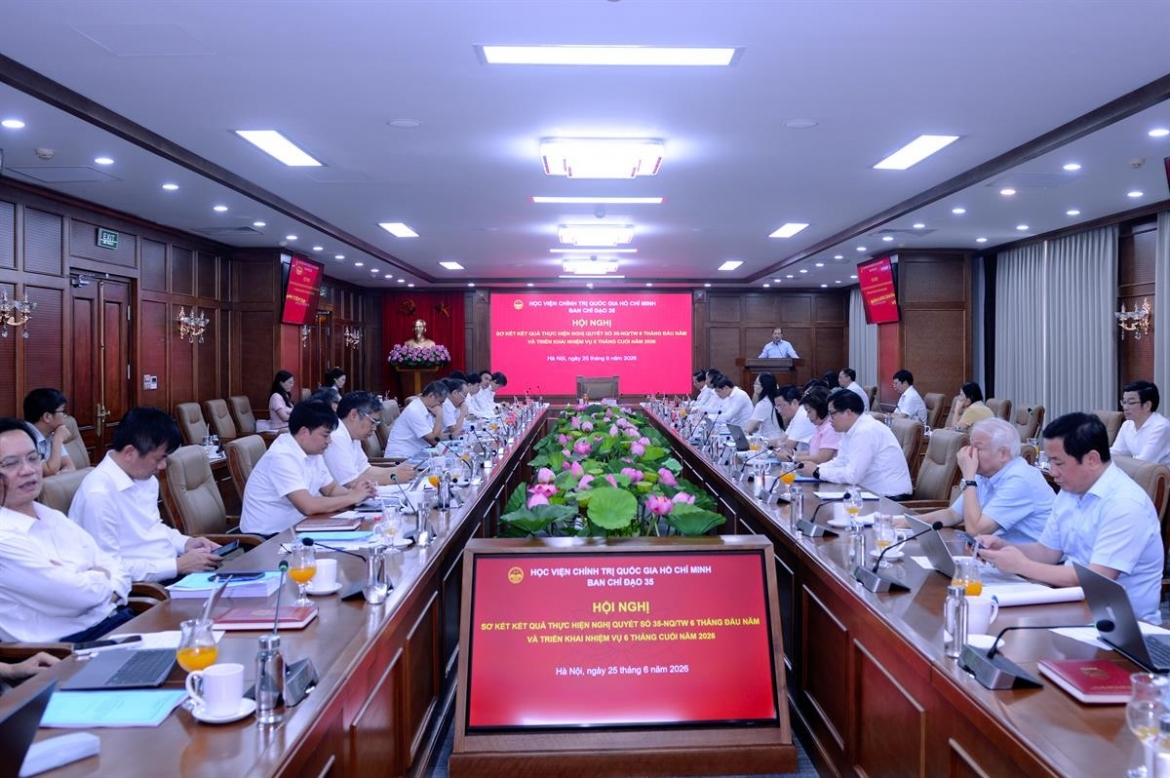 Quang cảnh hội nghị. Ảnh Mạnh Thắng